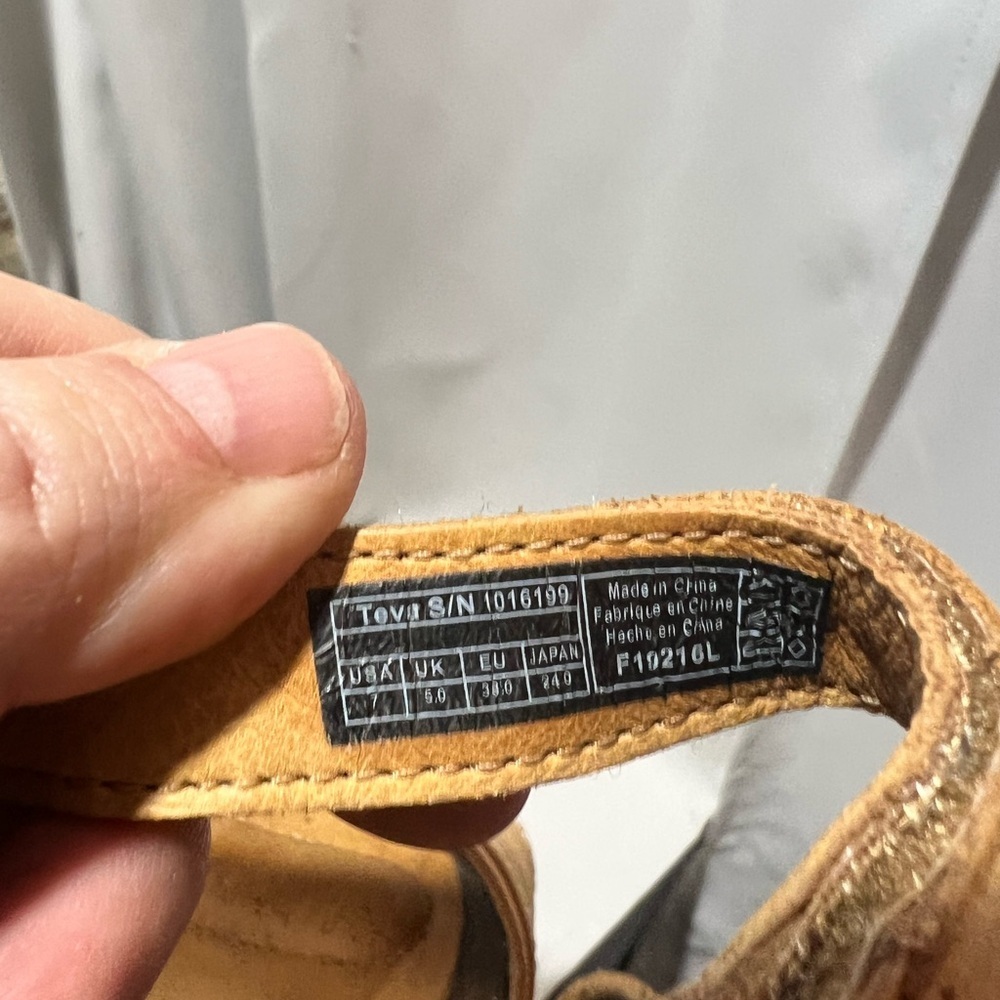 Teva Ysidro Stitch Leather Wedge Sandals Tan Size 7 Comfort Boho Summer - Picture 8 of 8